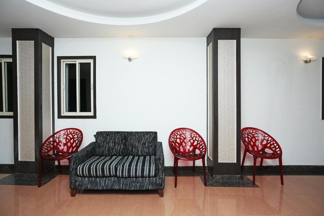 Capital O 3600 Hotel Royal Windsor Kathgodam Екстер'єр фото